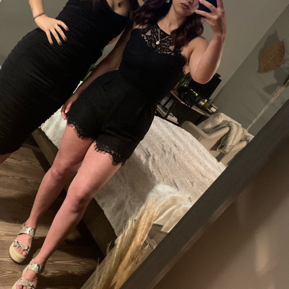 Black romper - Picture 5 of 10
